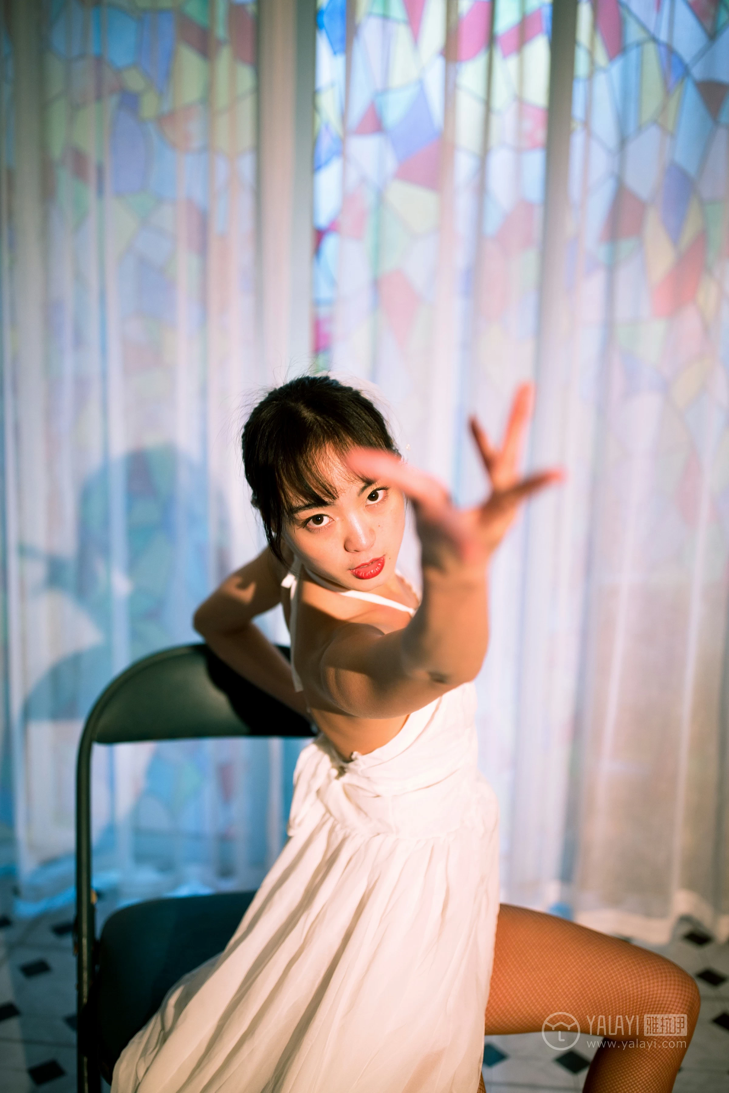 [YALAYI雅拉伊]No.191 轻舞飞扬 米粒米粒 白色吊带裸背婚纱连衣裙性感私房写真集第10张