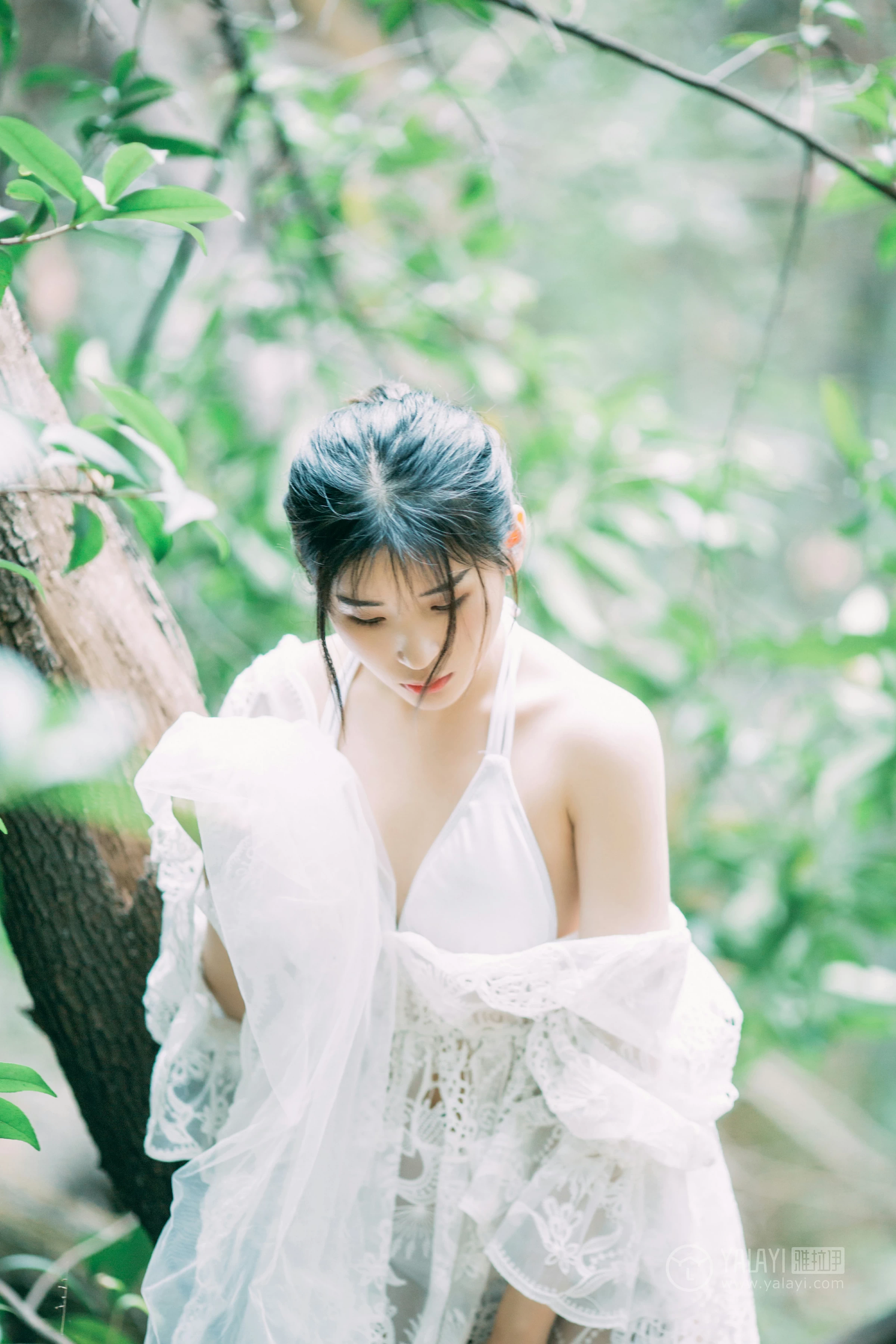 [YALAYI雅拉伊]No.194 仙乐飘飘 阿惜 白色透视镂空连衣裙加白色内衣性感私房写真集第11张