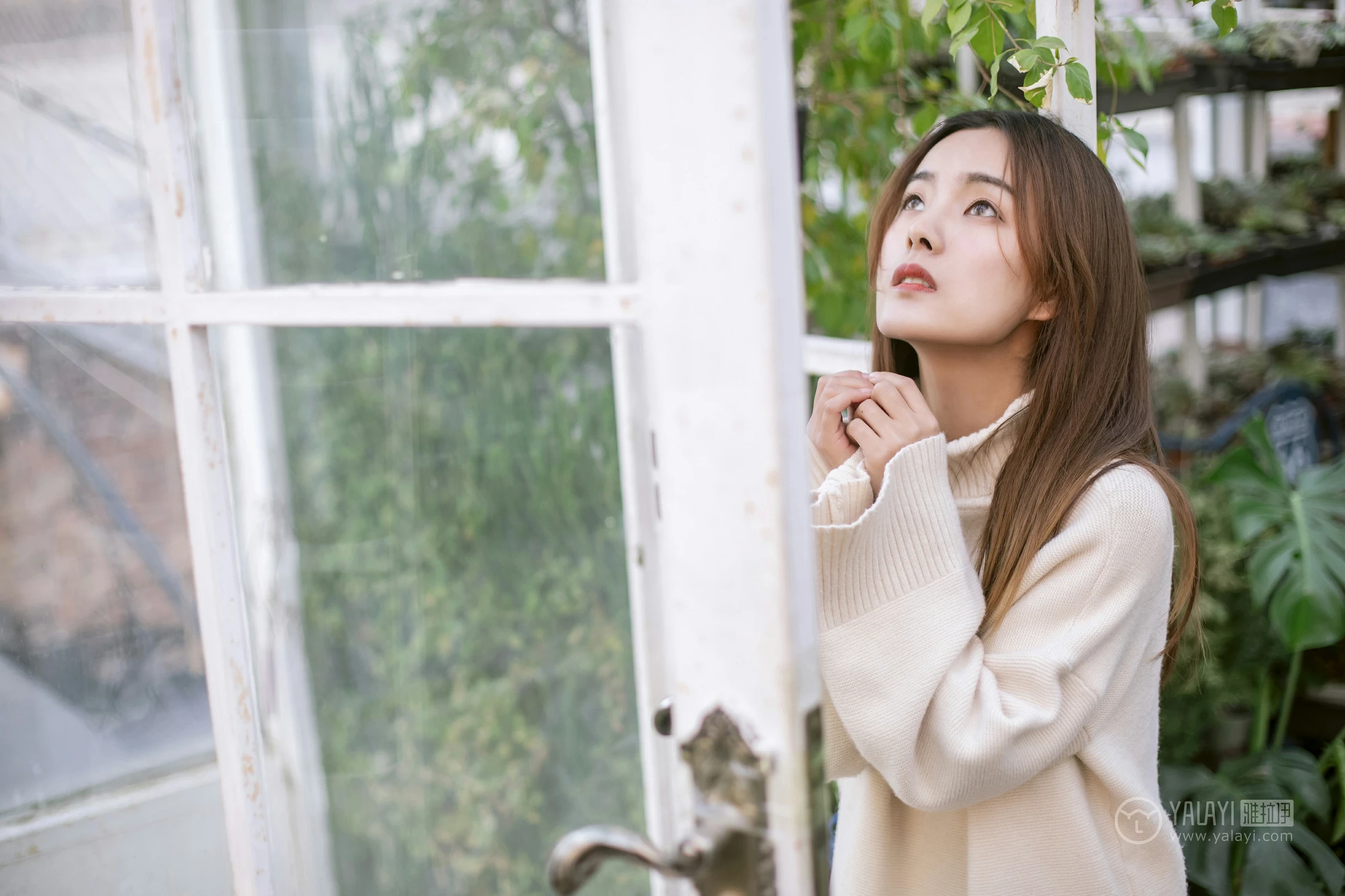 [YALAYI雅拉伊]No.209 温柔的你 白日梦 白色连身毛衣清新私房写真集第6张