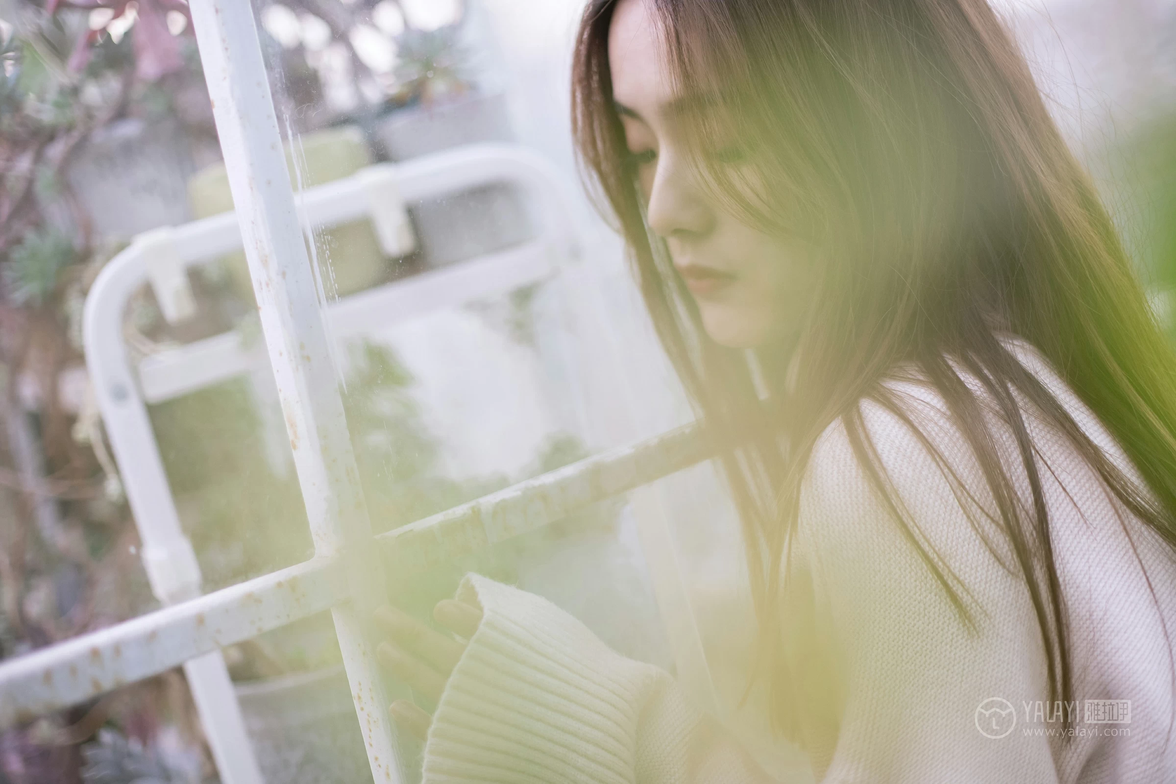 [YALAYI雅拉伊]No.209 温柔的你 白日梦 白色连身毛衣清新私房写真集第15张
