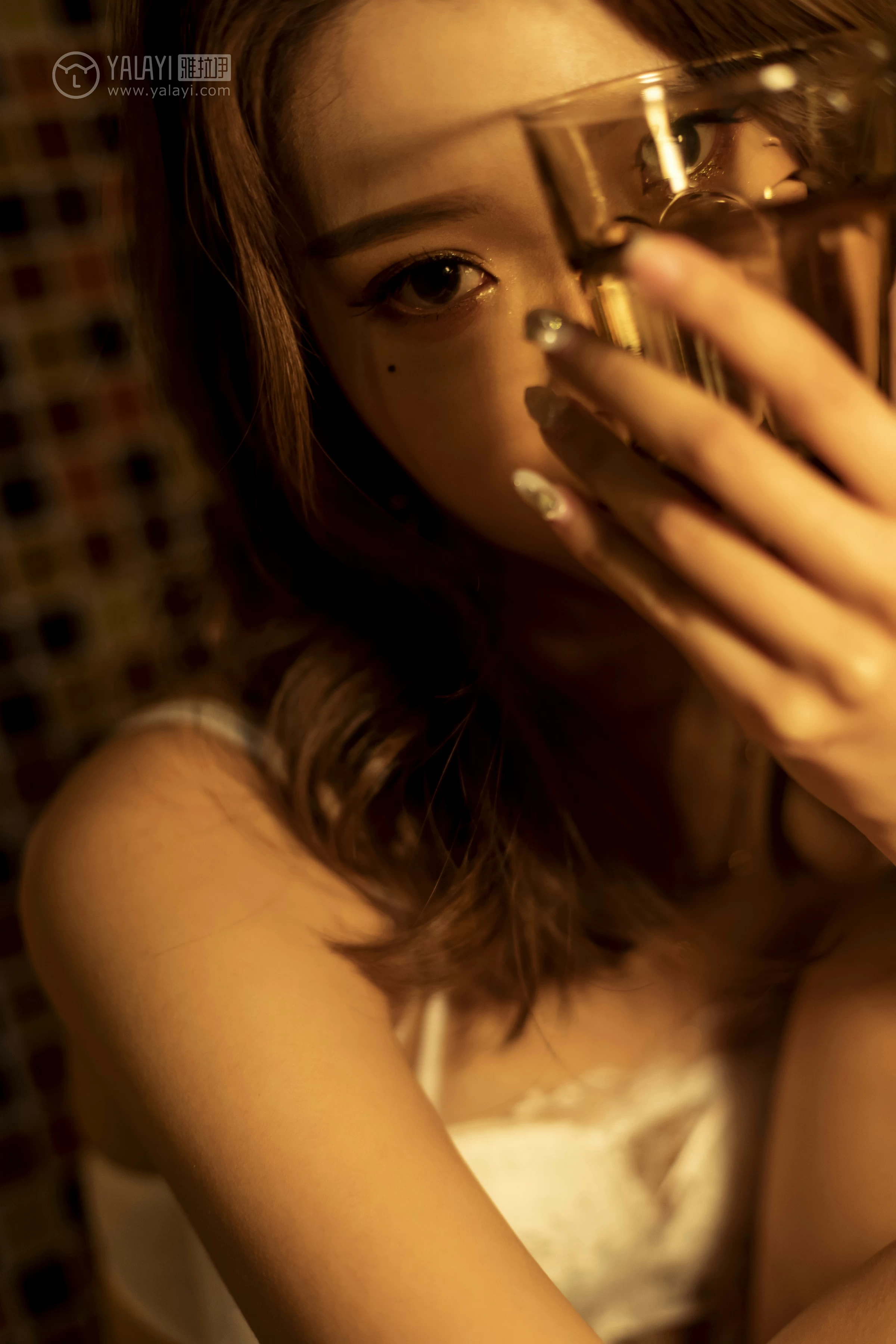 [YALAYI雅拉伊]No.216 小情调 钟晴 白色蕾丝内衣性感私房写真集第5张