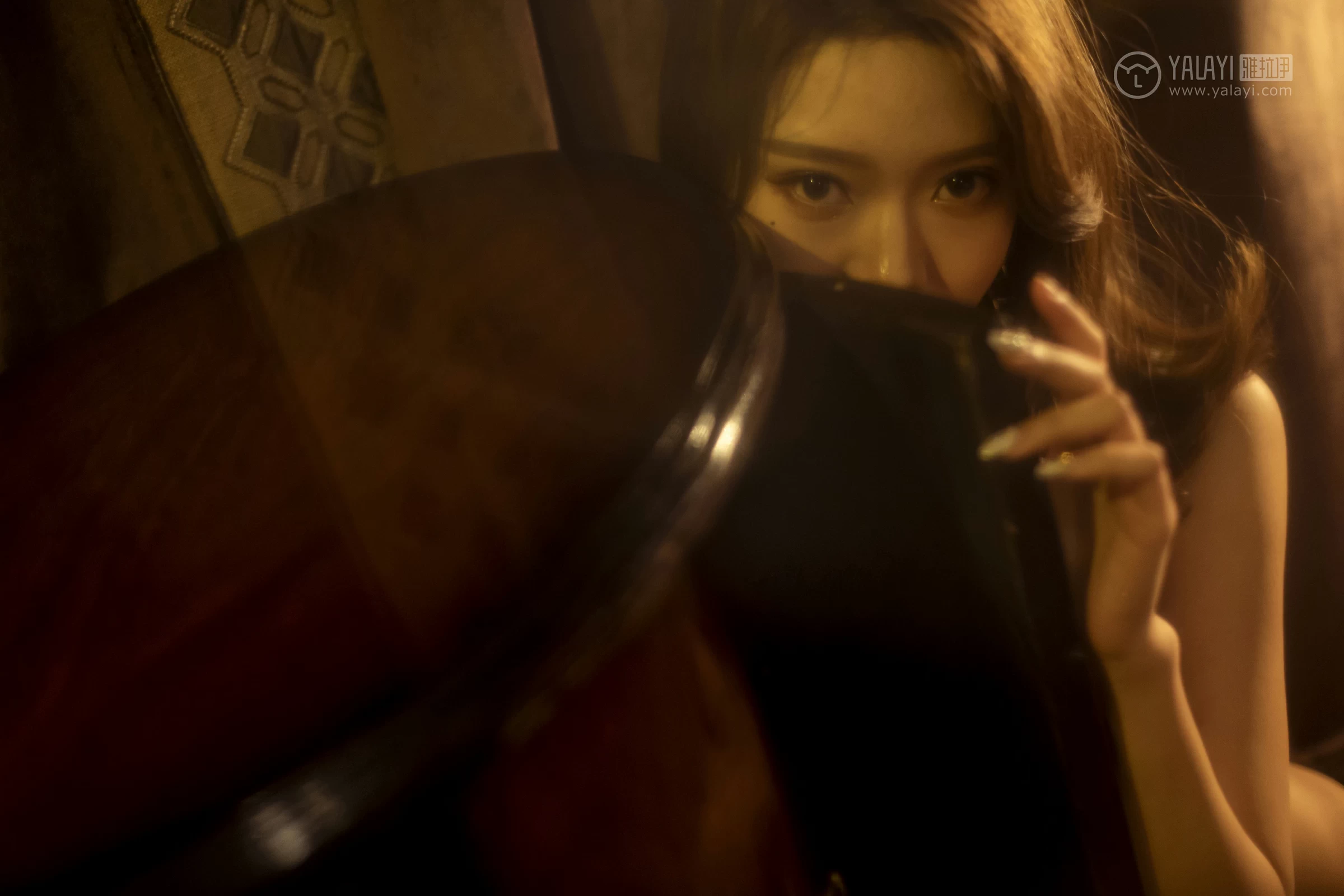 [YALAYI雅拉伊]No.216 小情调 钟晴 白色蕾丝内衣性感私房写真集第16张