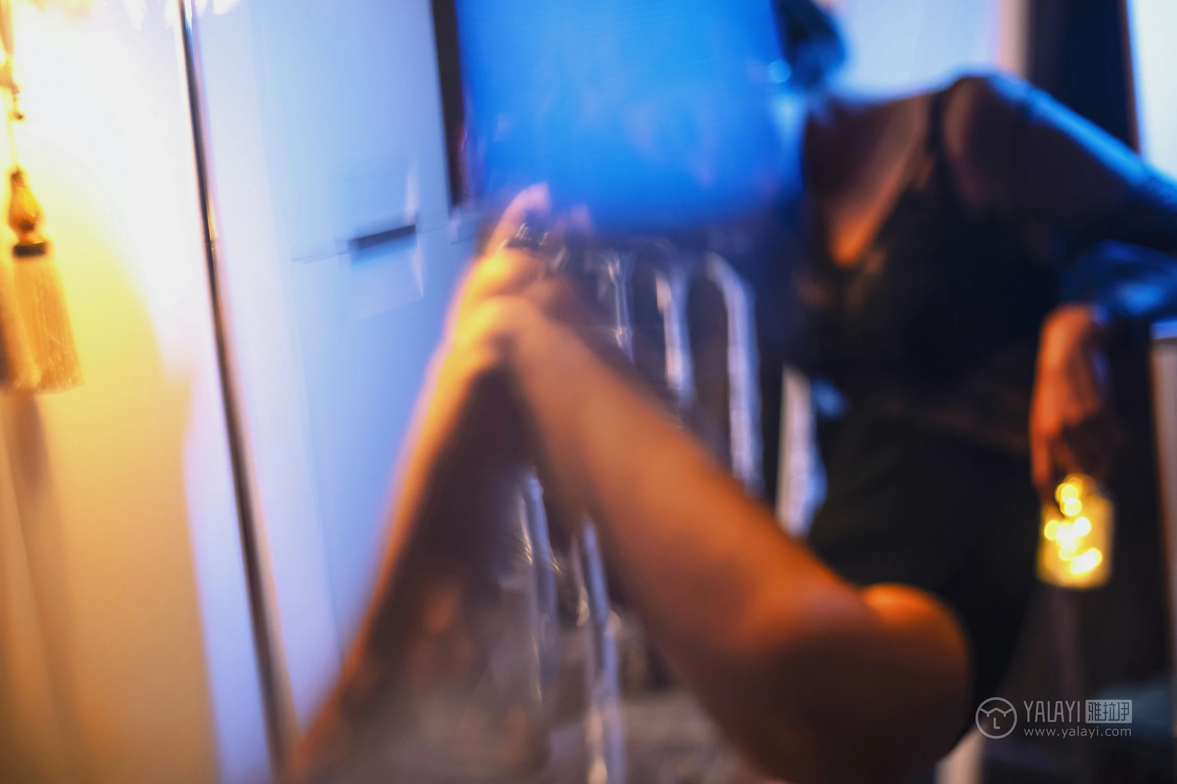 [YALAYI雅拉伊]No.242 一往情深 王艺颖 黑色透视情趣内衣性感私房写真集第11张