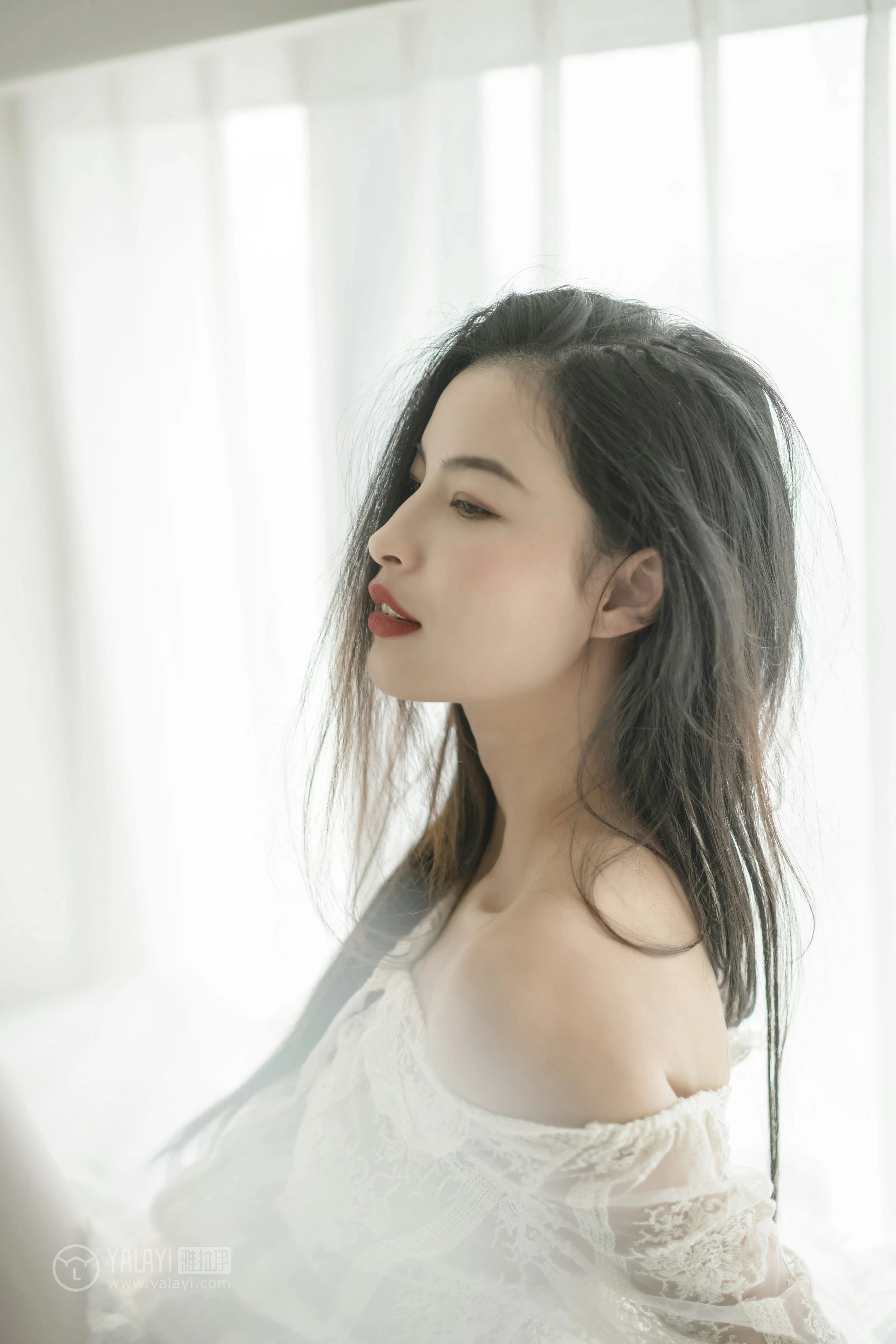 [YALAYI雅拉伊]No.280 盛夏的果实 小竹 情趣透视镂空衬衫加白色内衣性感私房写真集第5张