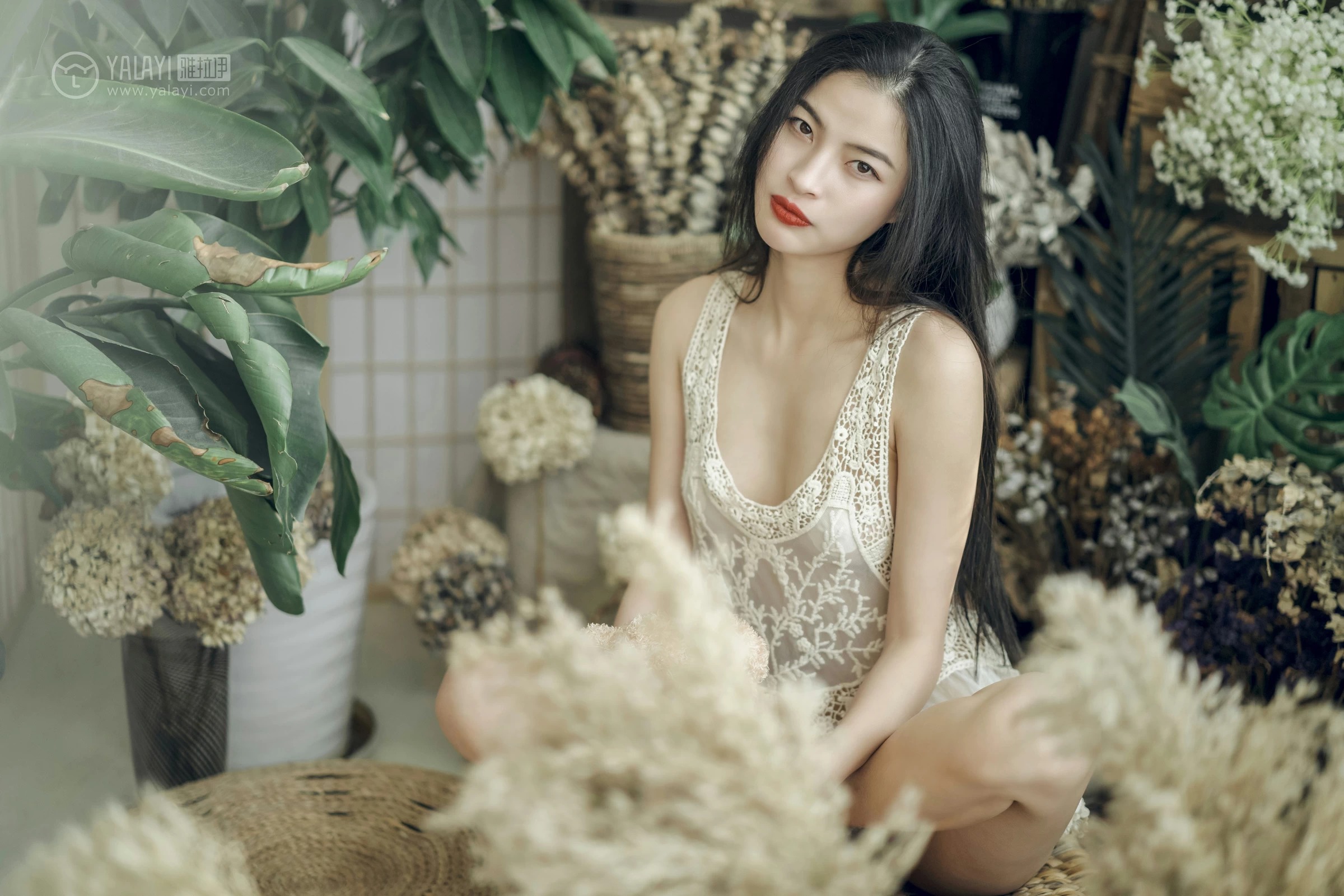 [YALAYI雅拉伊]No.280 盛夏的果实 小竹 情趣透视镂空衬衫加白色内衣性感私房写真集第16张
