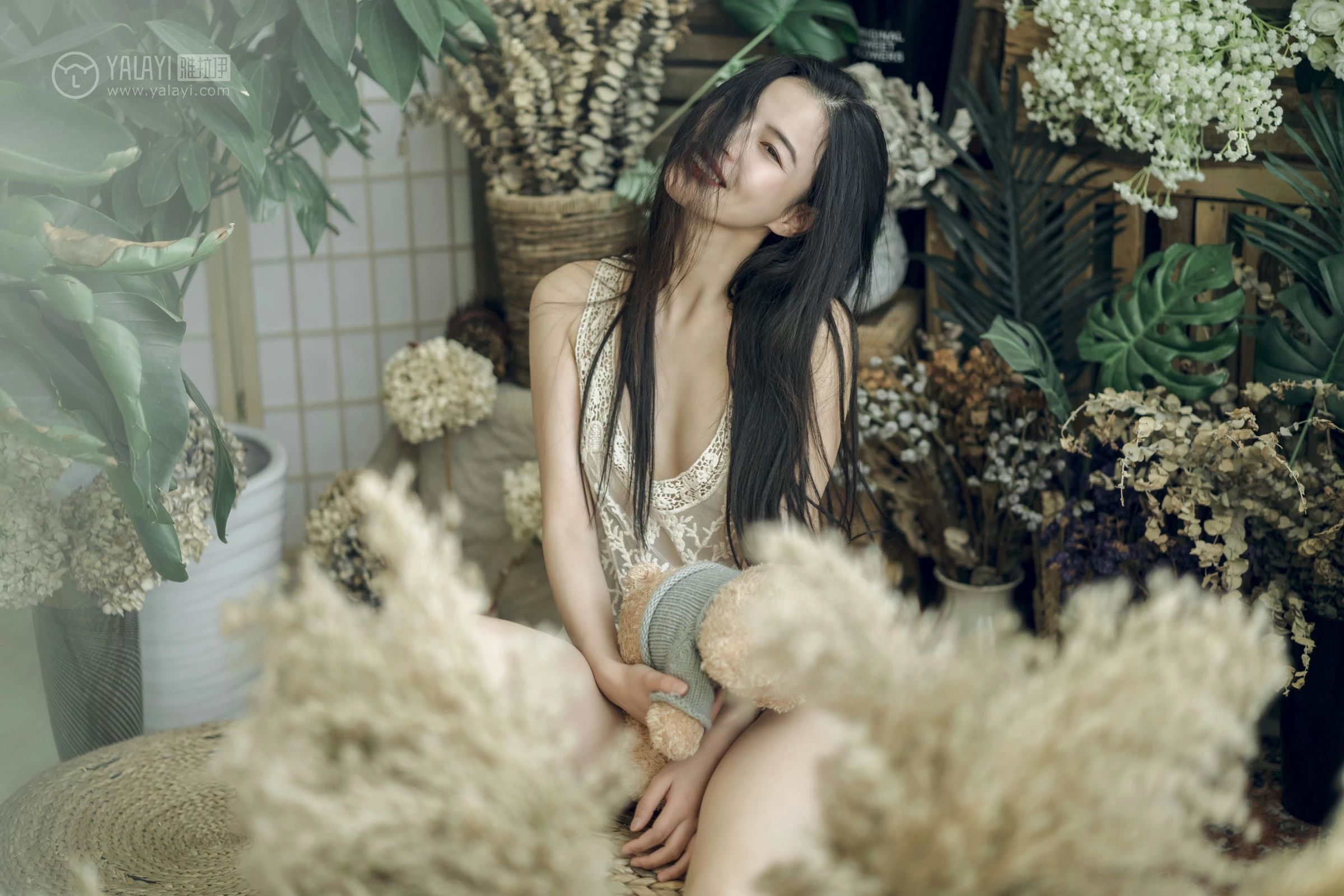 [YALAYI雅拉伊]No.280 盛夏的果实 小竹 情趣透视镂空衬衫加白色内衣性感私房写真集第17张