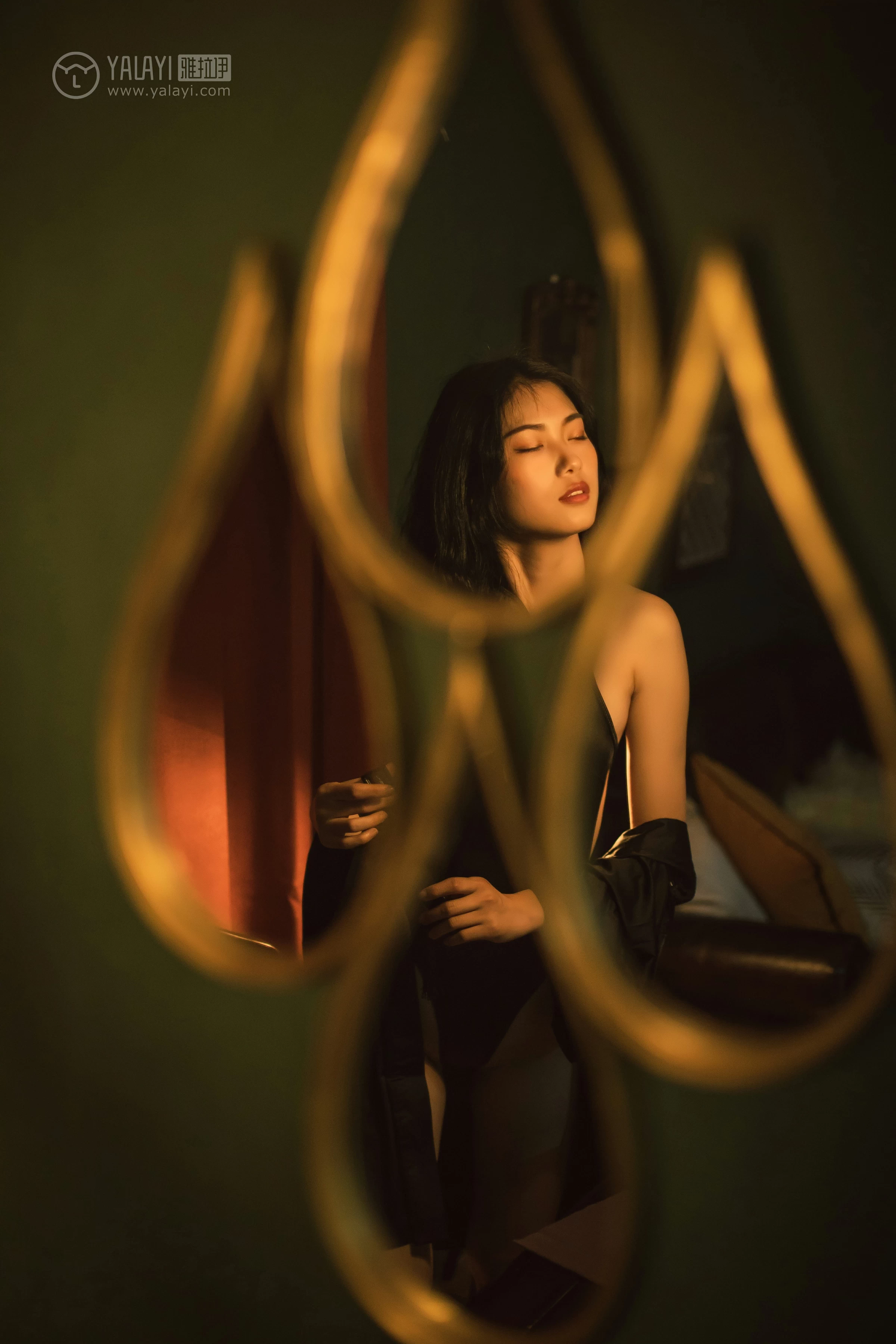[YALAYI雅拉伊]No.309 夜来香 和风 黑色睡衣加黑色情趣旗袍性感私房写真集第4张
