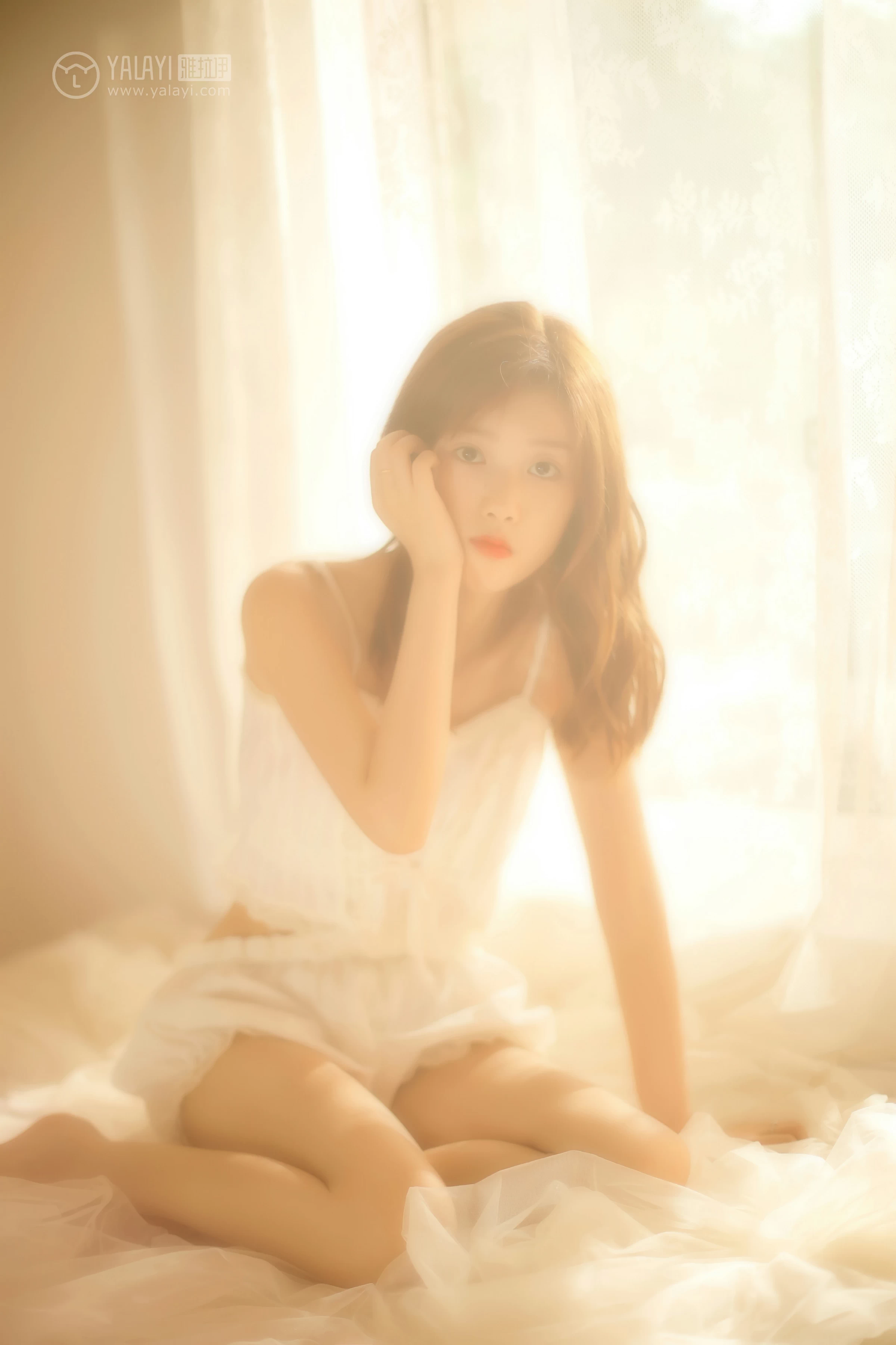 [YALAYI雅拉伊]No.315 夏日蜜语 圈圈 白色透视吊带内衣加短裤清纯靓丽私房写真集第6张