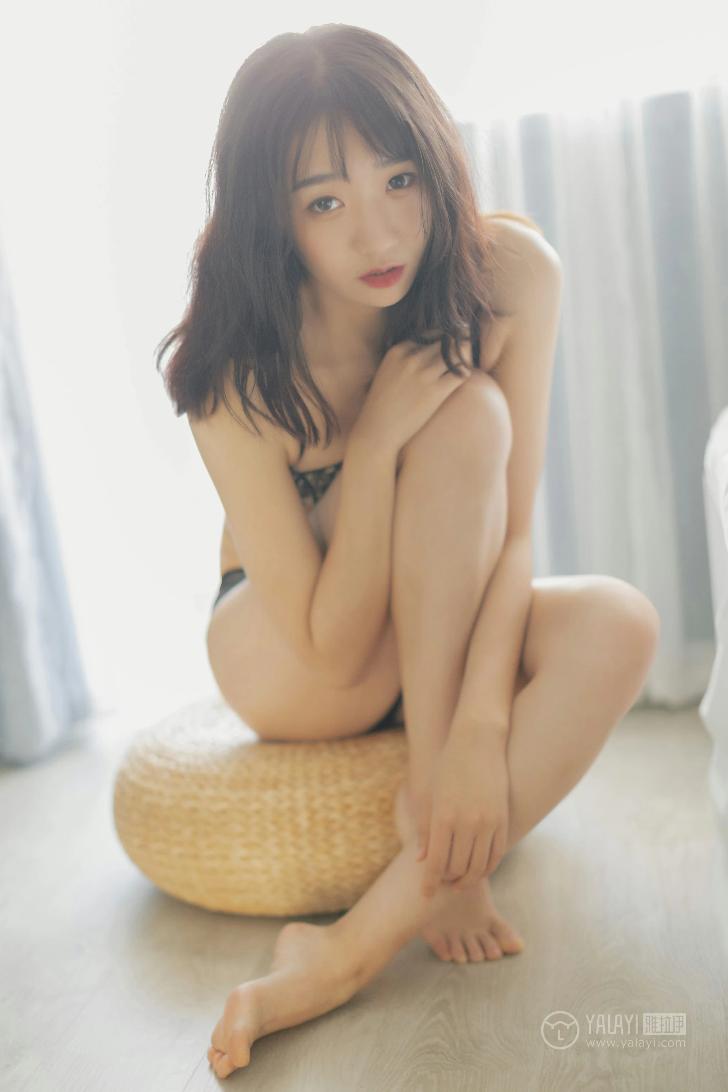 [YALAYI雅拉伊]No.318 午后时光 念念 黑色蕾丝内衣居家性感私房写真集第17张