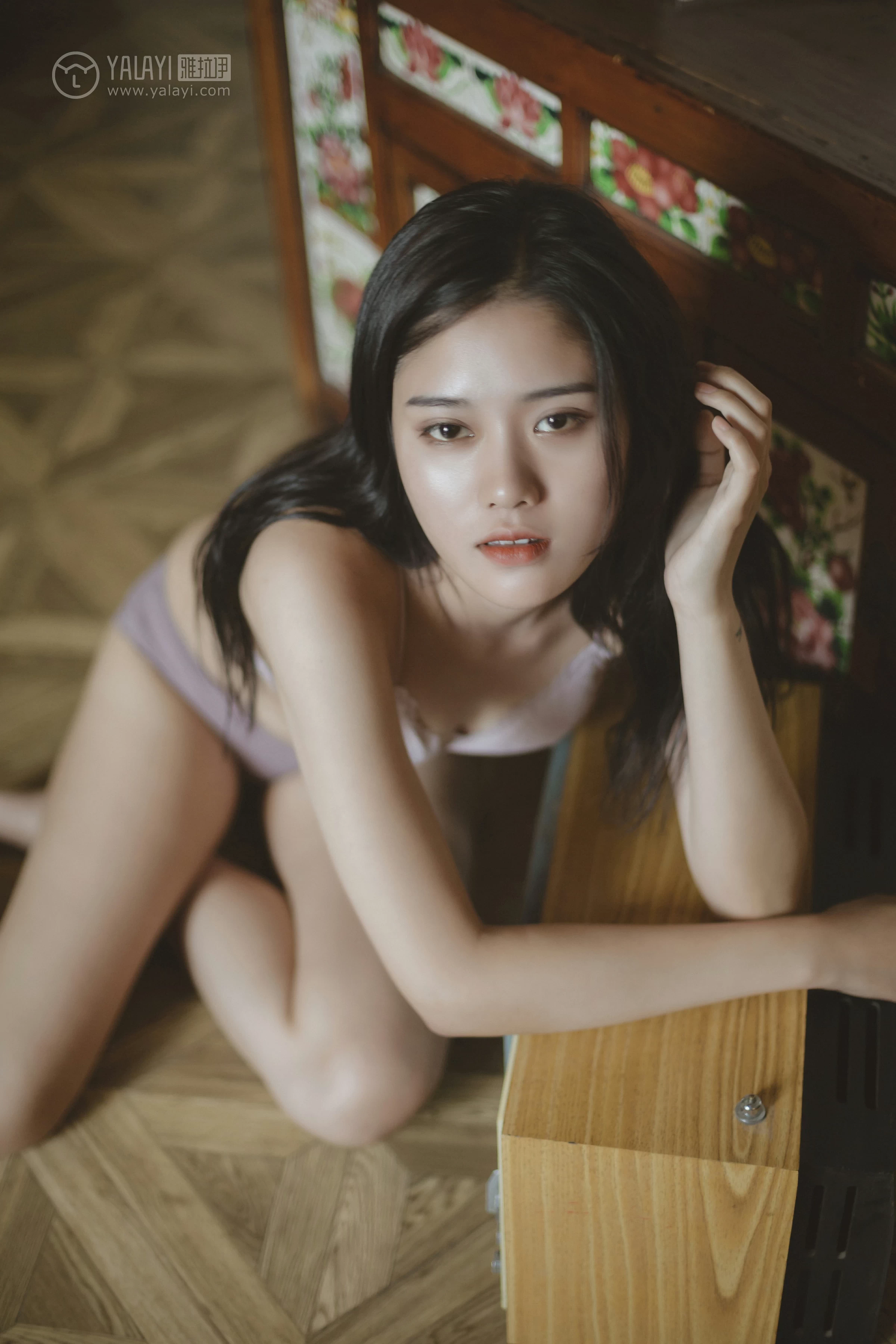 [YALAYI雅拉伊]No.350 情绪挑拨 荔子 粉色蕾丝内衣性感私房写真集第6张