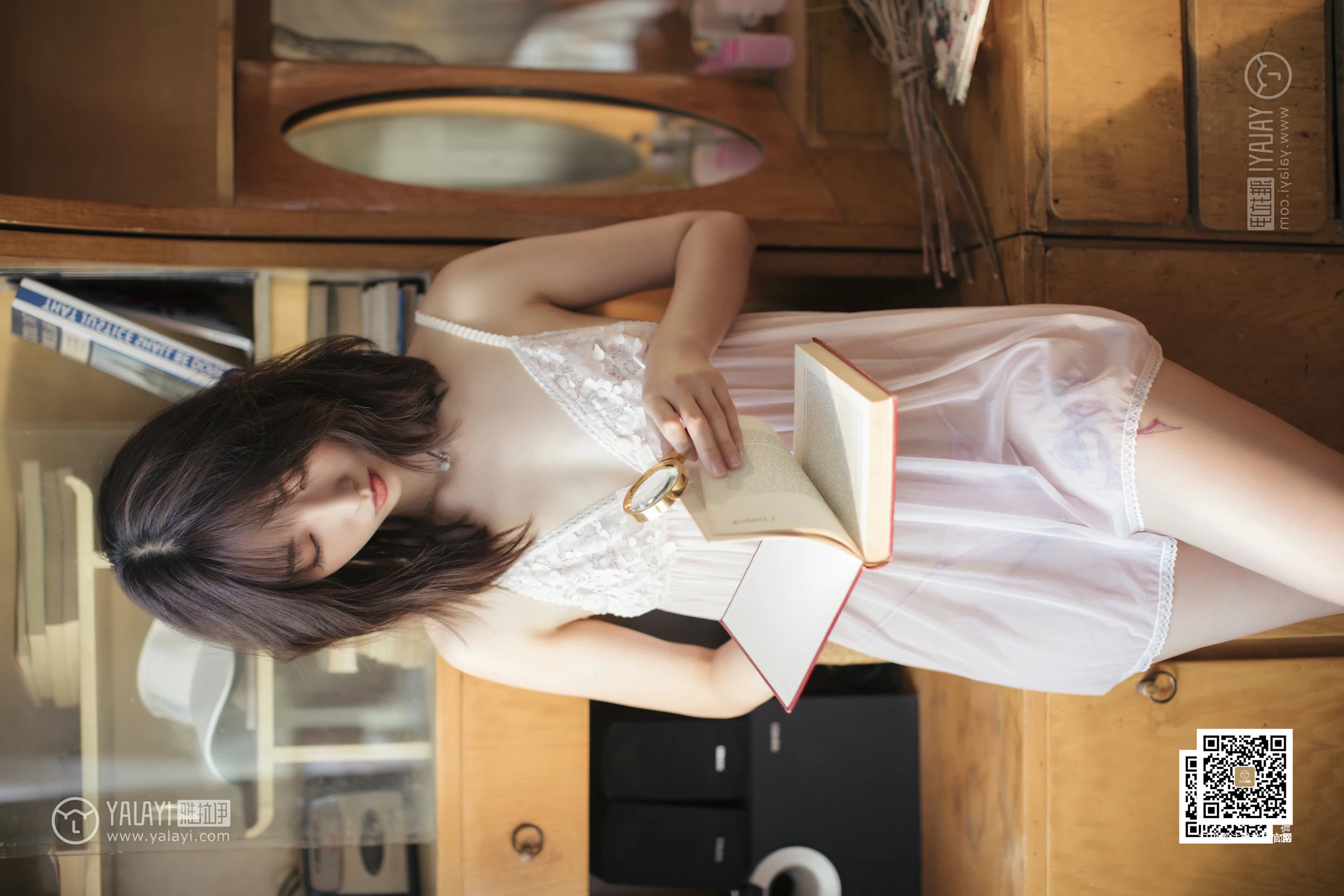 [YALAYI雅拉伊]No.388 闺房记乐 佳佳 粉色透视吊带睡衣裙性感私房写真集第5张