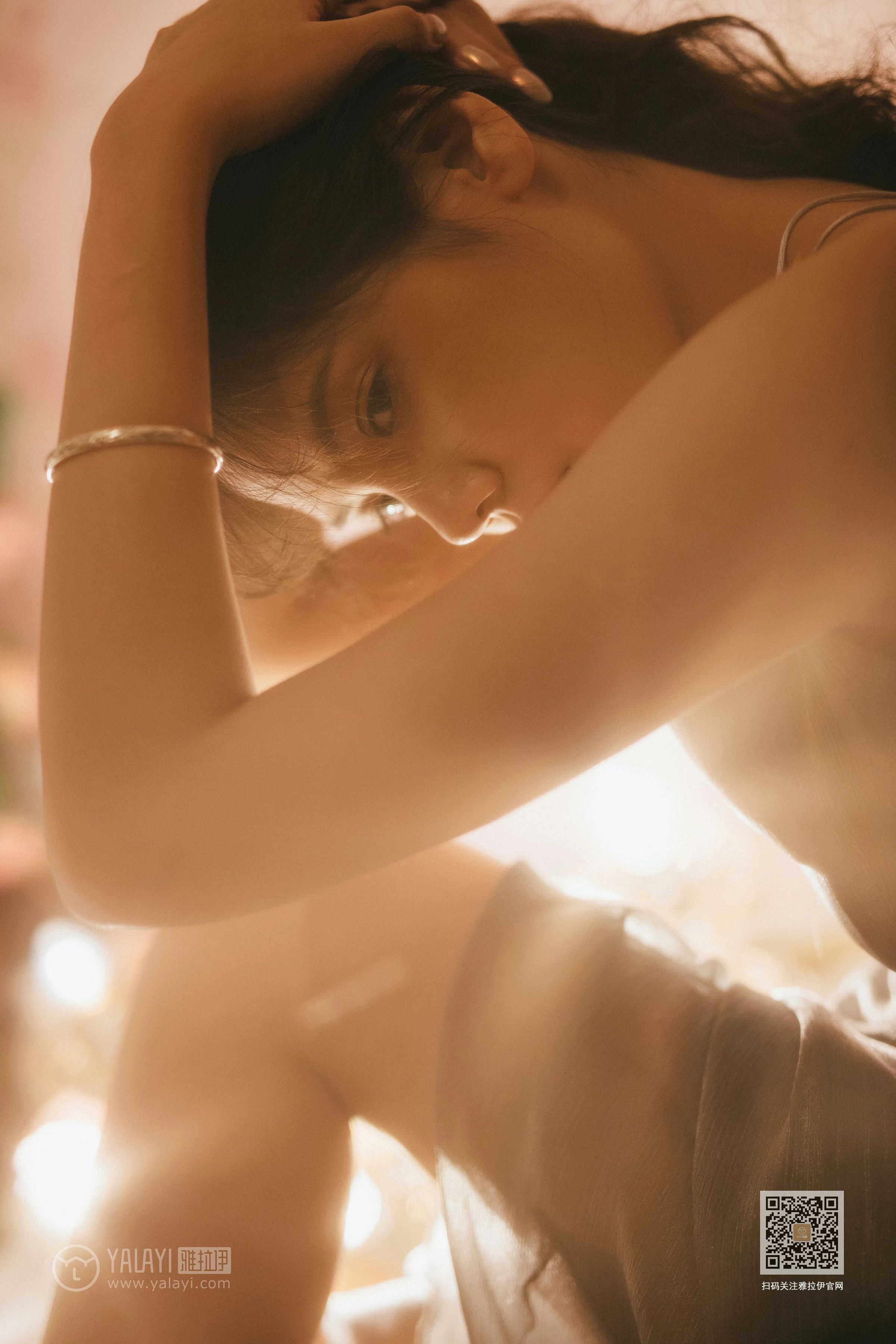 [YALAYI雅拉伊]No.391 撩拨 静儿 白色透视蕾丝内衣加安全短裤性感私房写真集第15张