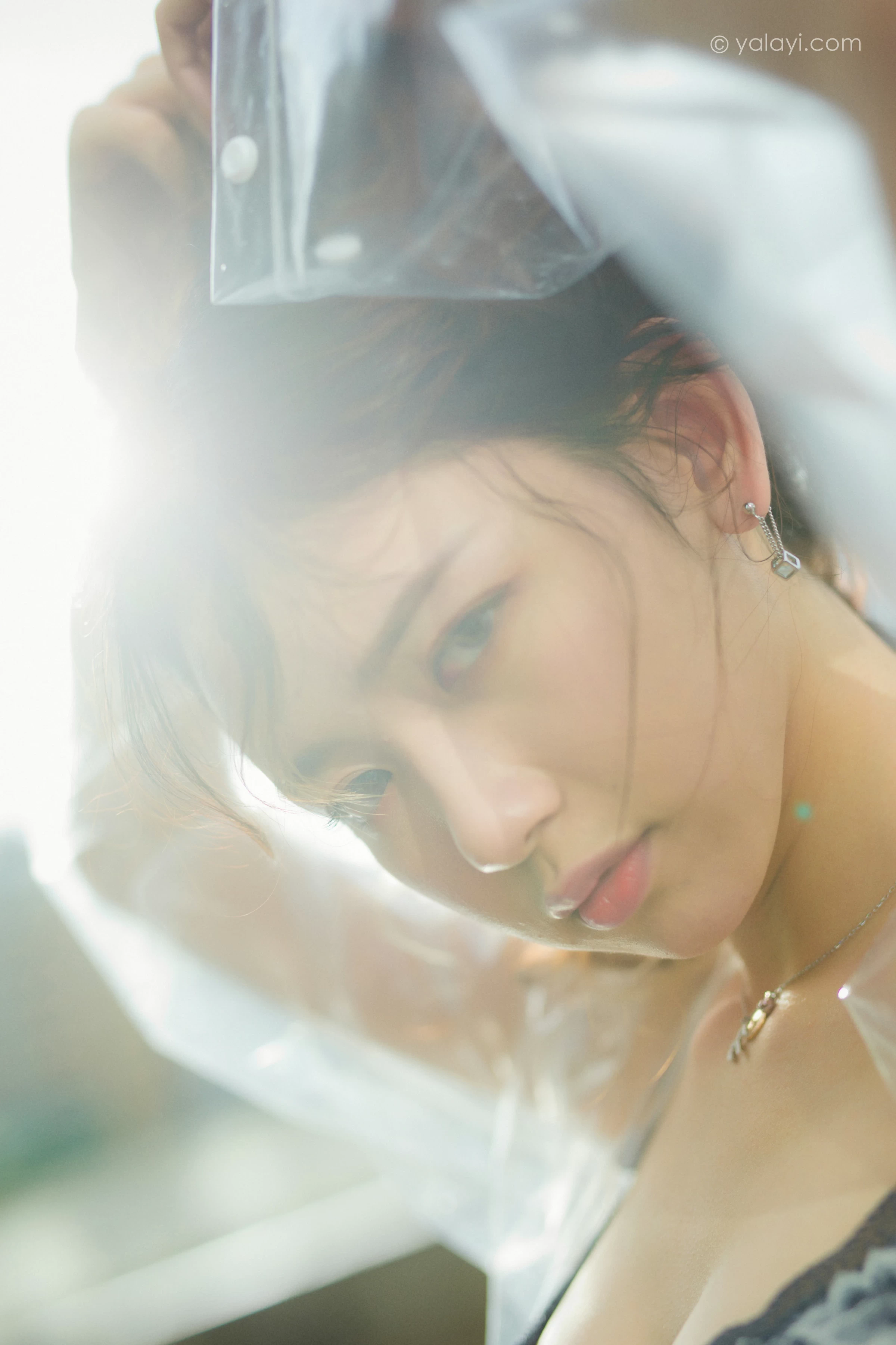 [YALAYI雅拉伊]NO.676 《七月的雨》 晓琳 黑色蕾丝内衣性感私房写真集第9张