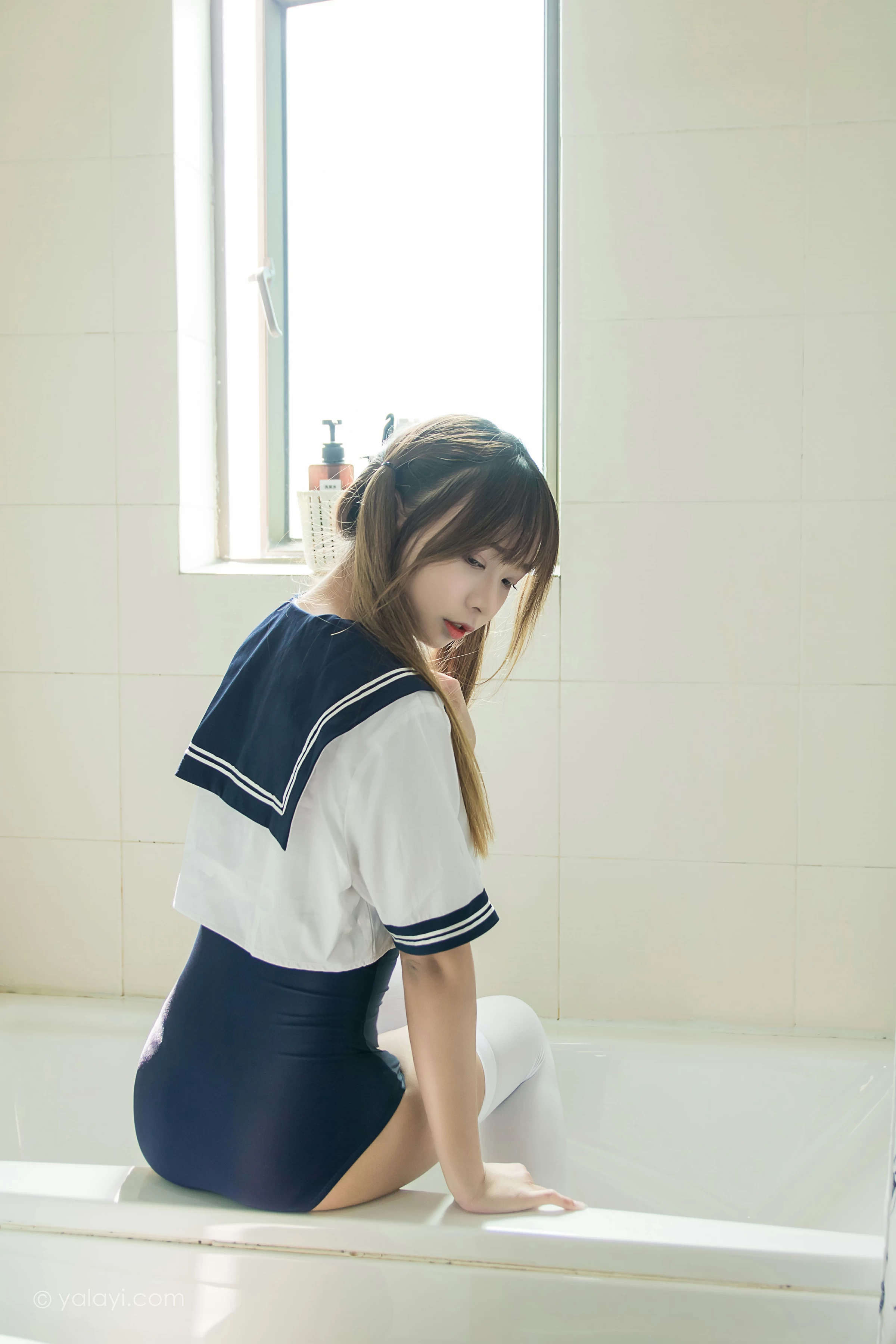 [YALAYI雅拉伊]NO.681 《少女的夏天》 阿禾 JK水手制服加蓝色紧身连体体操服性感私房写真集第11张