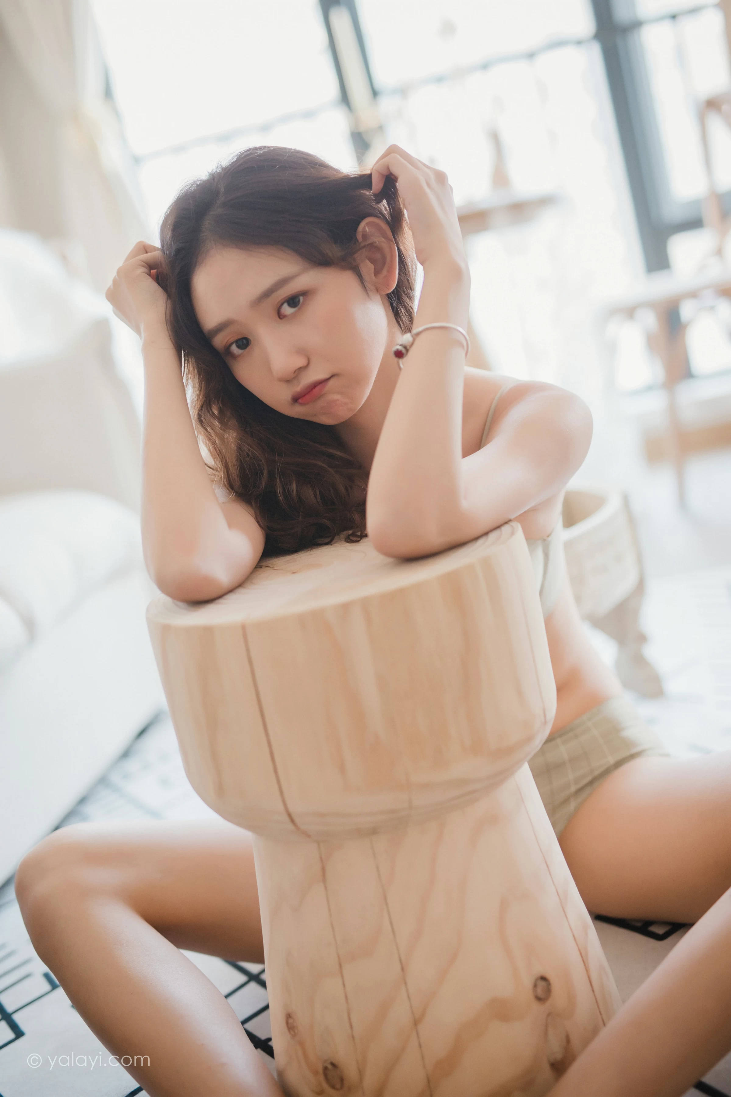 [YALAYI雅拉伊]NO.659 《一起的日子》 晓琳 灰色内衣居家性感私房写真集第15张