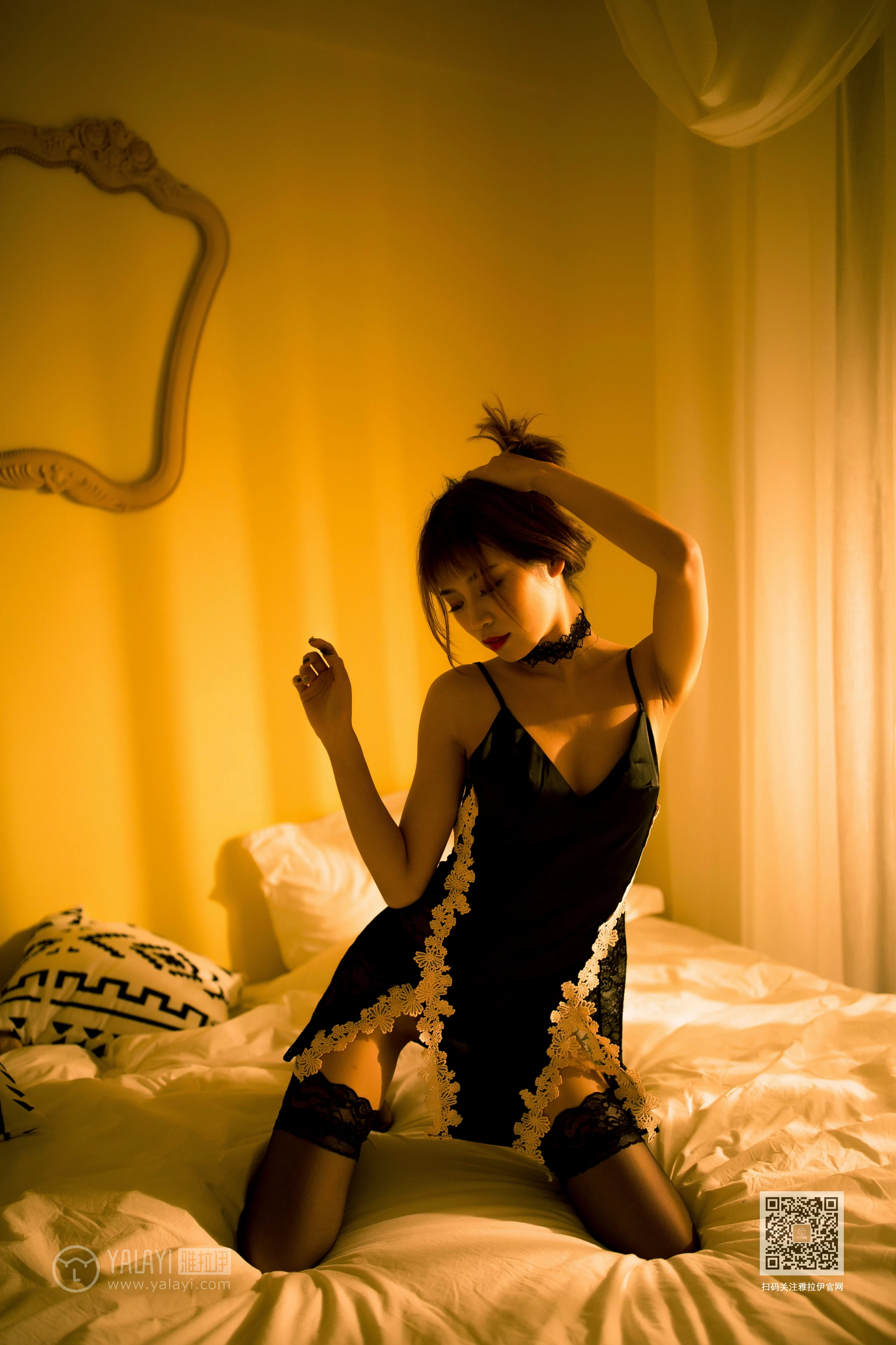 [YALAYI雅拉伊]Vol.542 蕾丝兔女郎 丽雅 黑色透视情趣内衣加黑丝美腿性感私房写真集第26张
