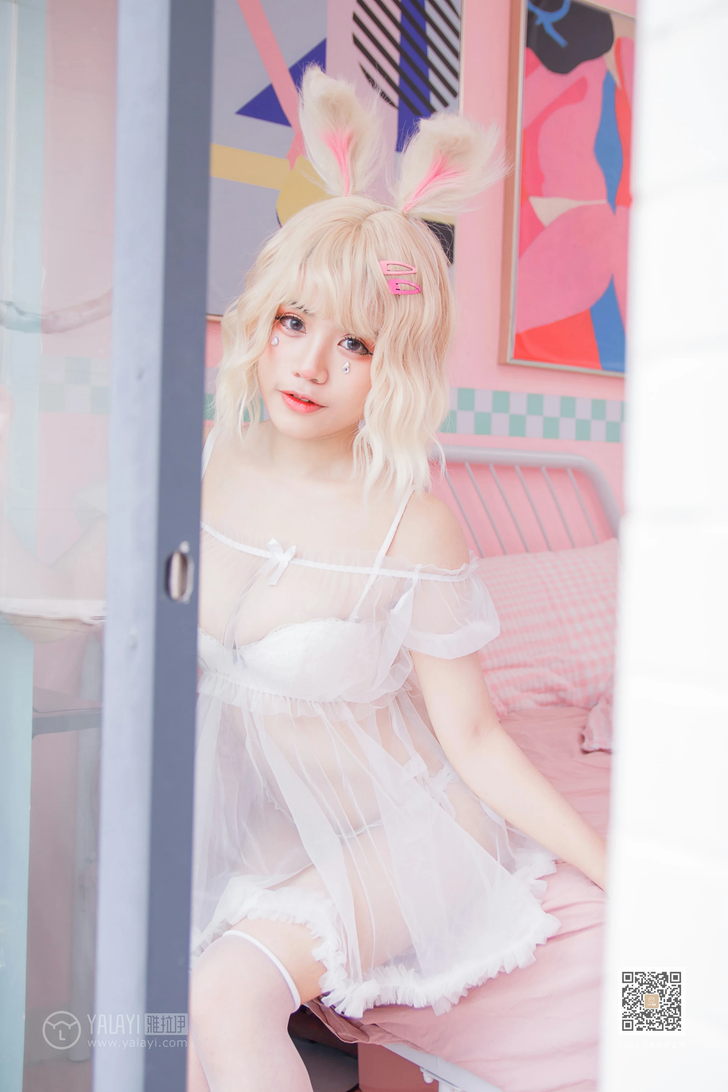 [YALAYI雅拉伊]Vol.557 阿狸的糖果罐 安安 透视情趣制服内衣加白色丝袜美腿玉足性感私房写真集第3张