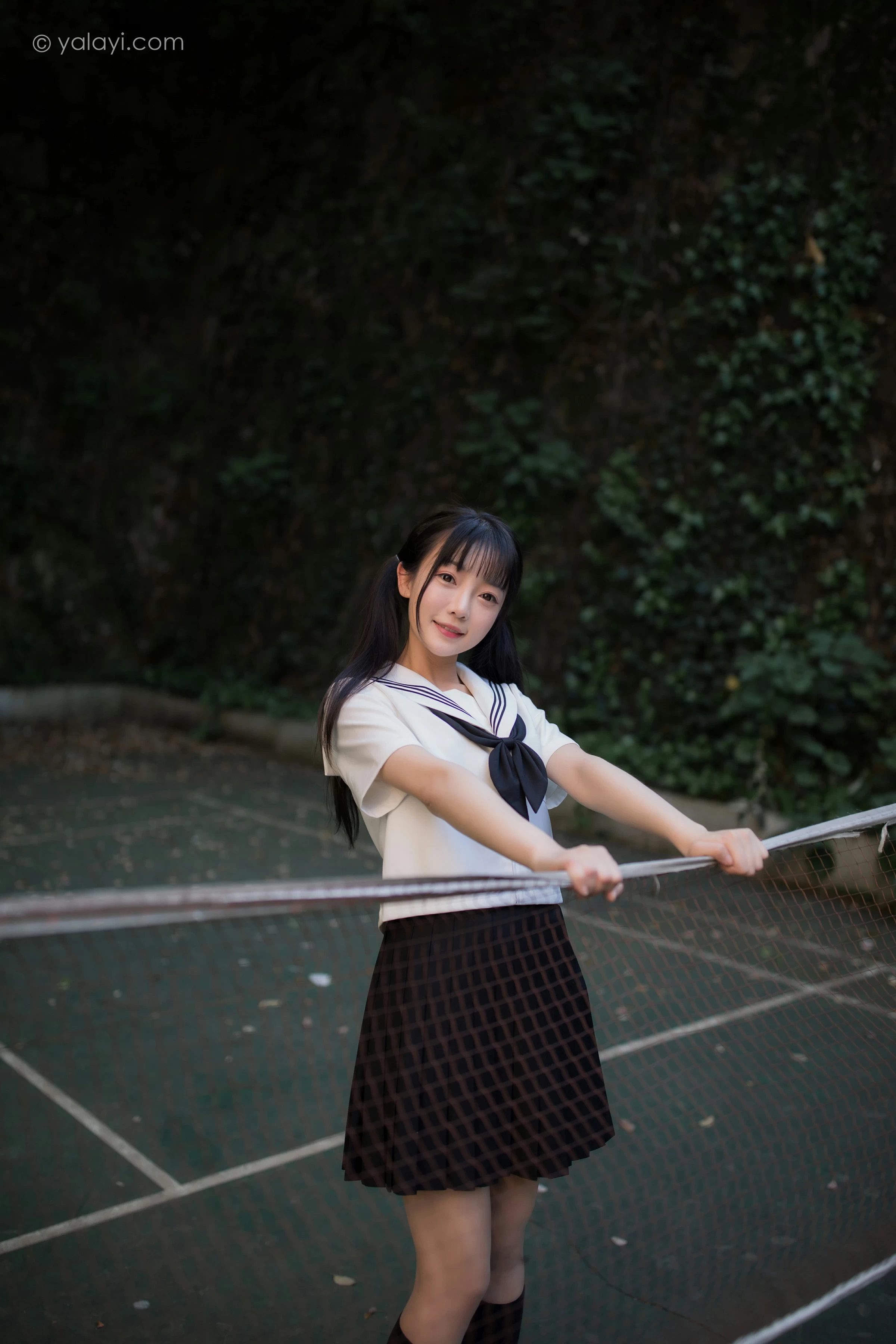[YALAYI雅拉伊]NO.671 《放学一起走》 妙妙 JK水手制服与短裙加黑丝美腿写真第7张