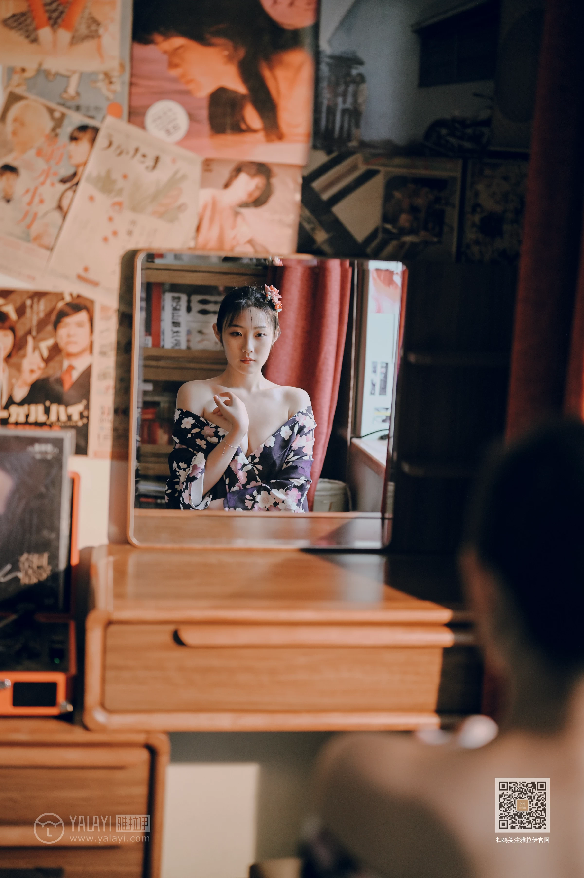 [YALAYI雅拉伊]NO.635 《和服少女》 沈伊 黑色和服加白色蕾丝内衣性感私房写真集第10张