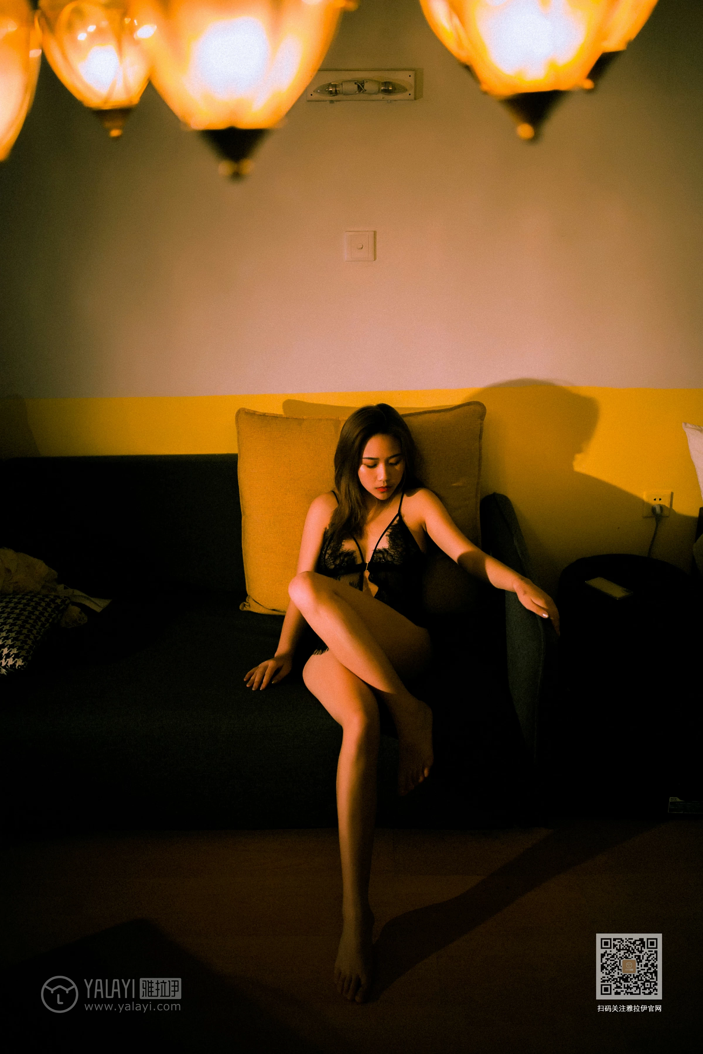 [YALAYI雅拉伊]NO.640 《夜未央》 岳璐璐 黑色透视蕾丝情趣内衣性感私房写真集第9张