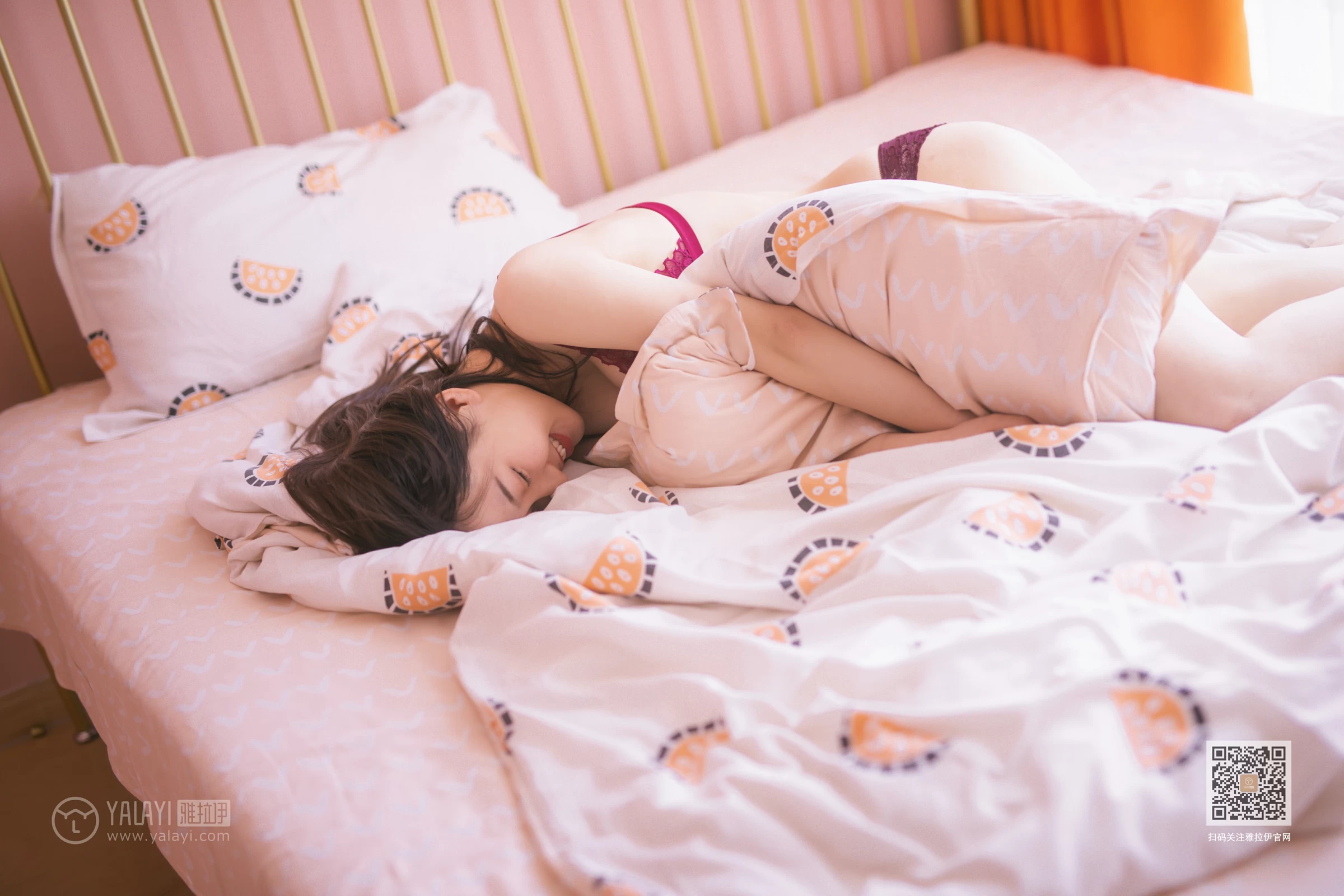 [YALAYI雅拉伊]NO.641 《青春期少女》 明月 红色蕾丝内衣性感私房写真集第15张