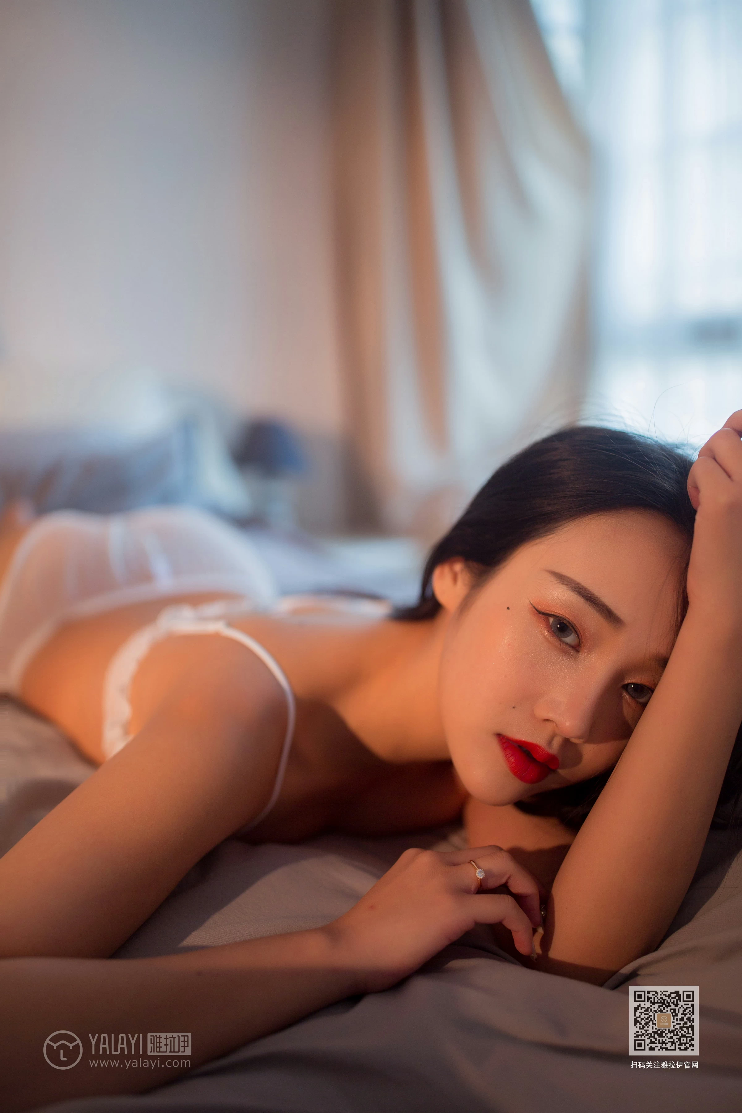 [YALAYI雅拉伊]NO.649 《曲线美代言人》 优优 白色蕾丝内衣性感私房写真集第10张