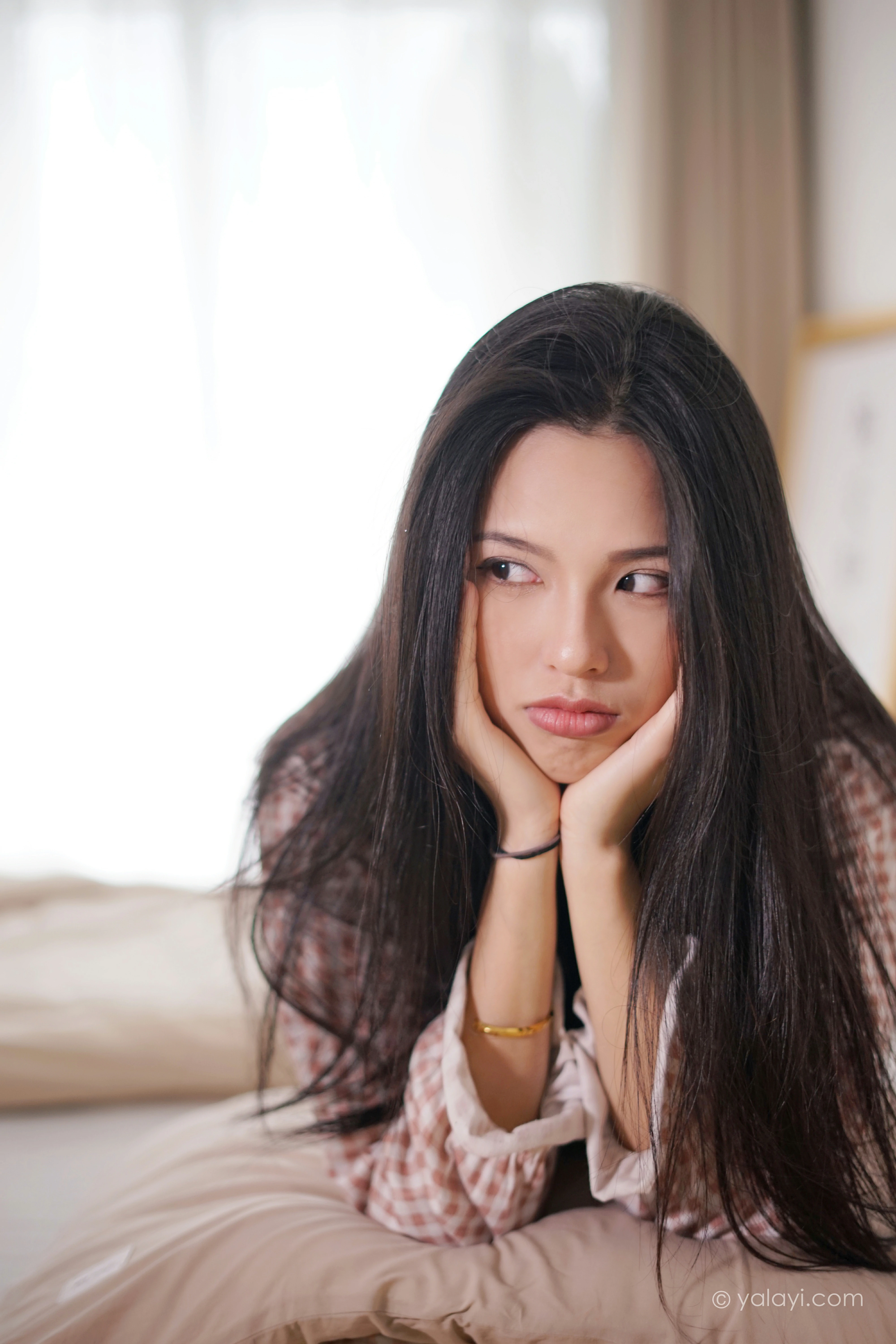 [YALAYI雅拉伊]NO.843 在家千日好 溪若 粉色睡衣加睡裤清纯可爱私房写真集第14张