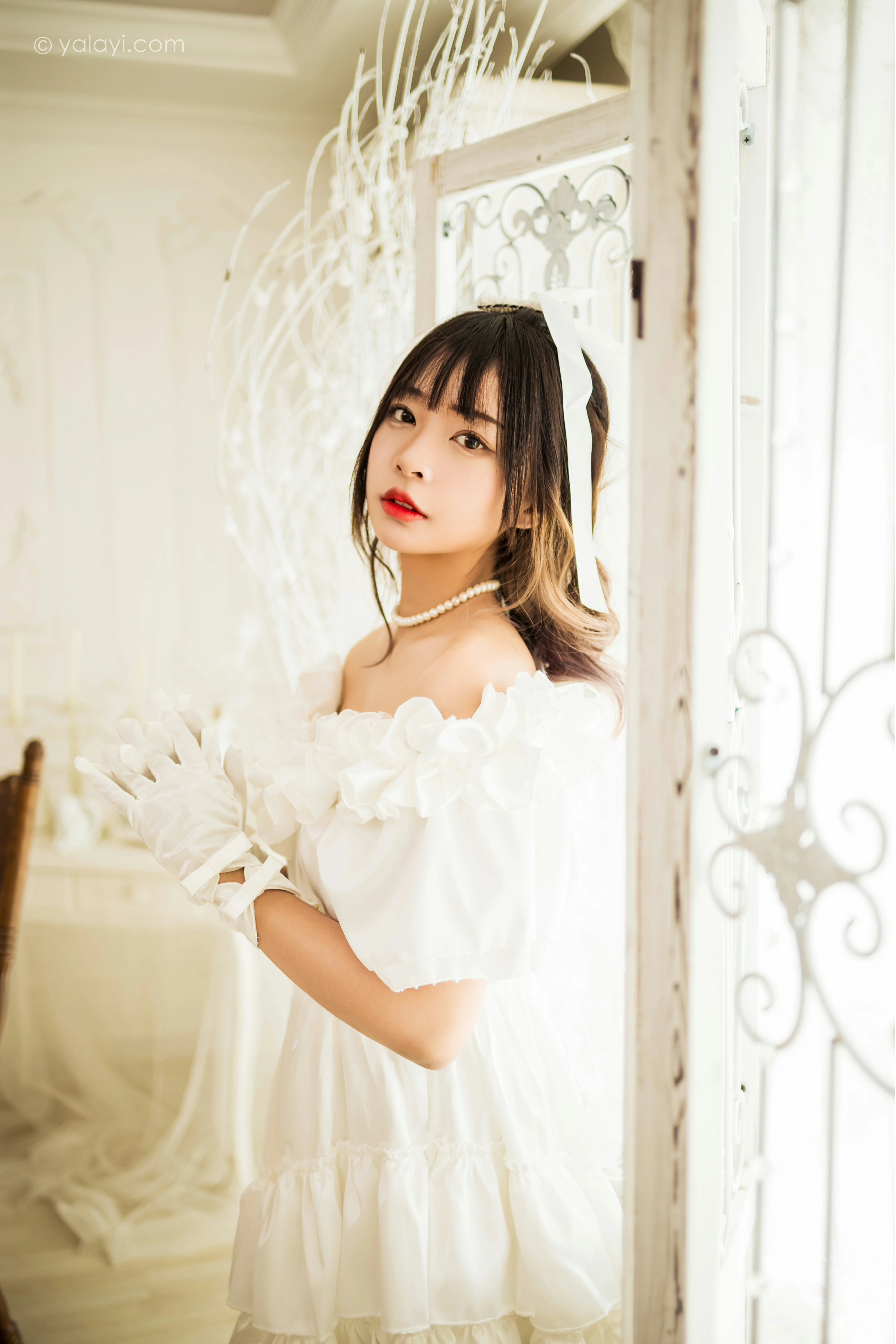 [YALAYI雅拉伊]NO.862 美丽的梦 阿禾 白色抹胸婚纱性感写真集第14张