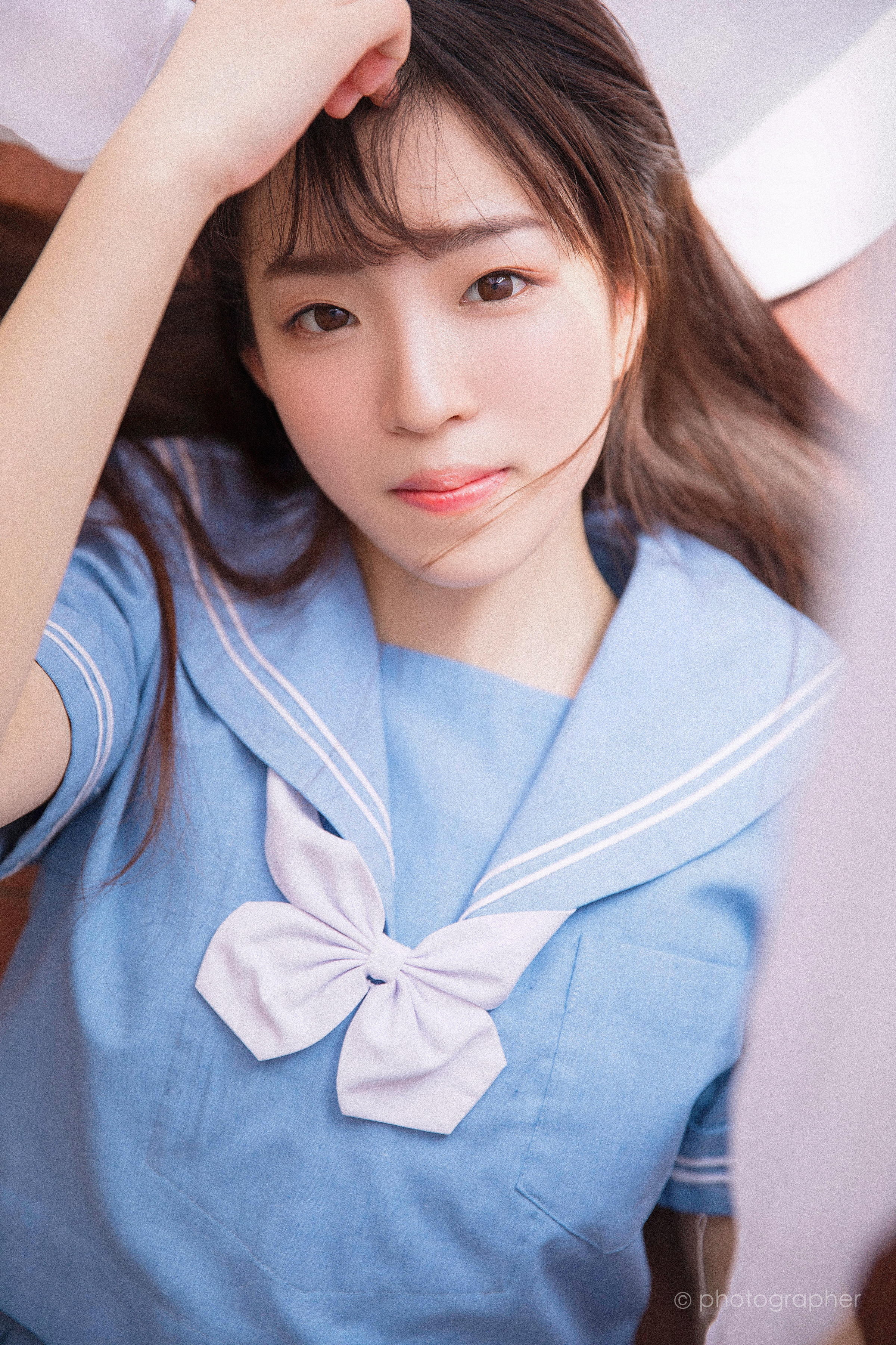 [YALAYI雅拉伊]2022.04.18 感觉良好 青春美少女 蓝色JK水手制服与粉色内衣性感私房写真集第2张