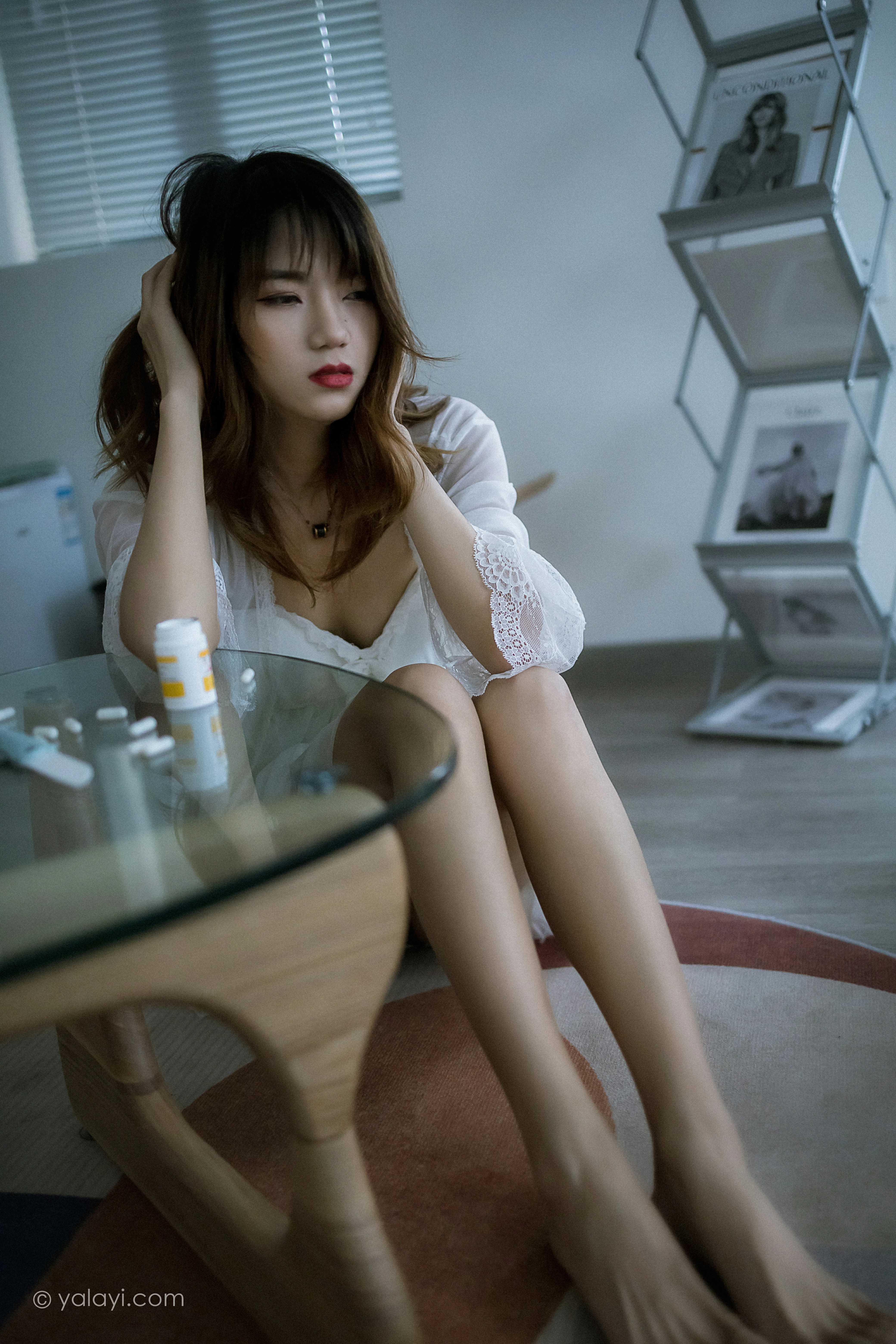 [YALAYI雅拉伊]NO.759 灰色空间 樊梵 白色透视蕾丝睡衣性感私房写真集第15张