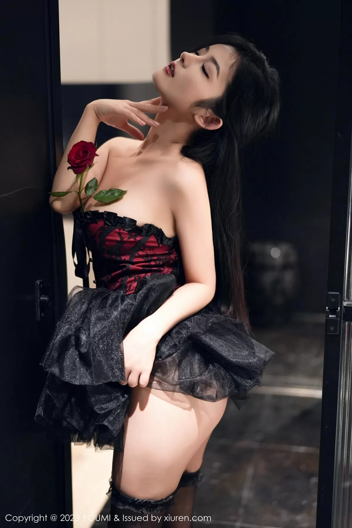  尤蜜荟 VOL.991 谭小灵 [74P]第3张