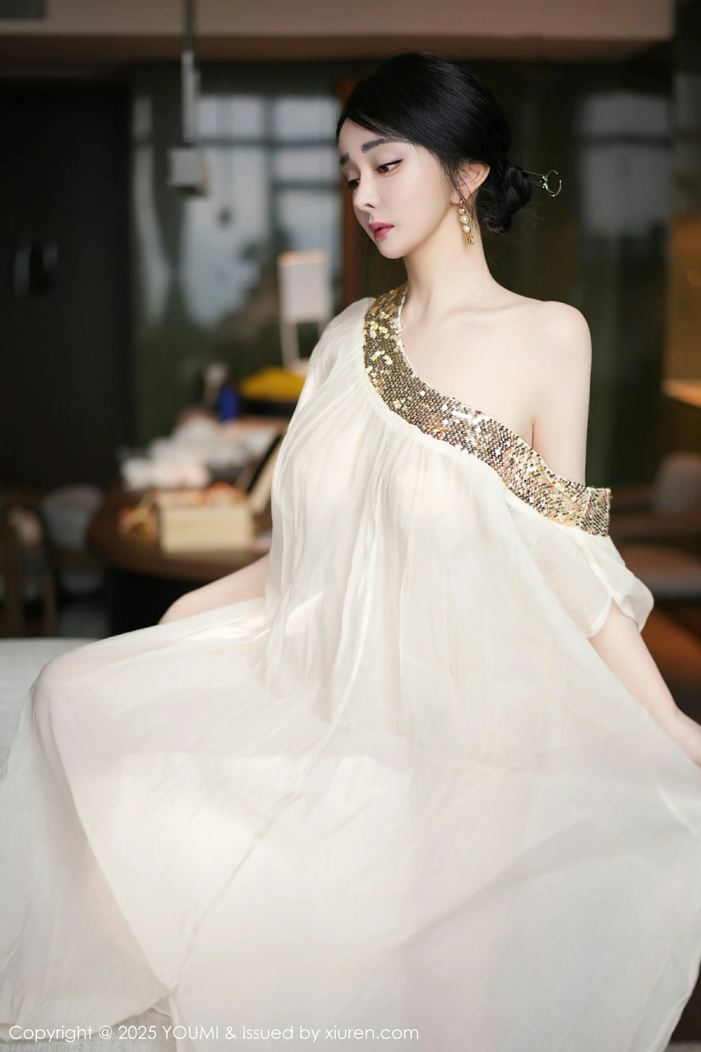  尤蜜荟 VOL.1132 允爾 [62P]第3张